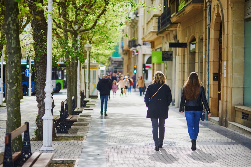 Euskal Herritarren % 23k aseguru pribatu batekin osatzen du osasunaren zainketa